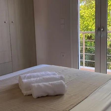 بيت للعطل Ionian *